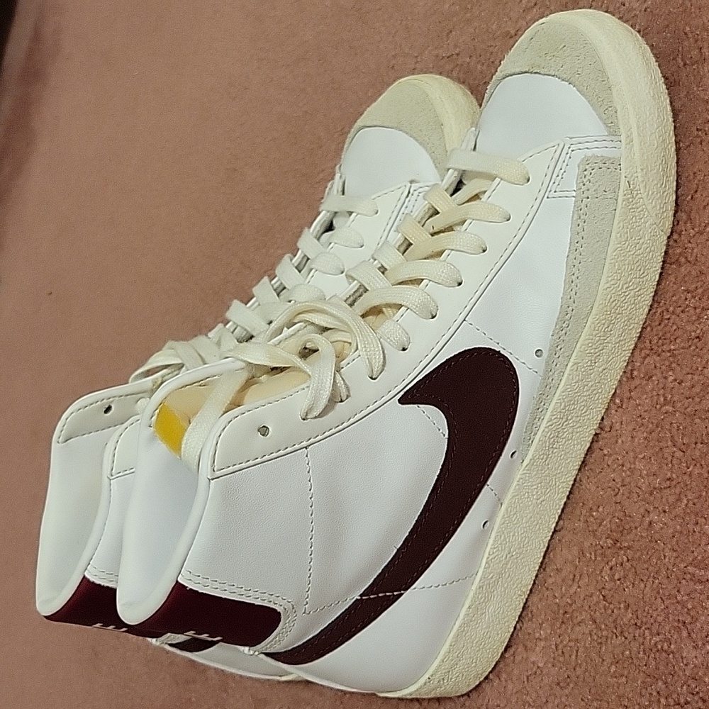Nike Blazer Mid